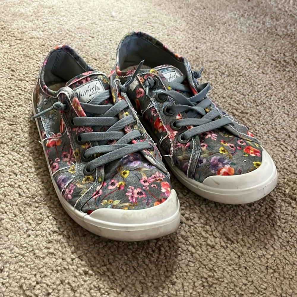 Blowfish Shoes Floral Patter Size 8.5
